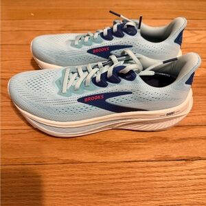 Brooks Ghost 17 Women's Light Blue Athletic Shoes